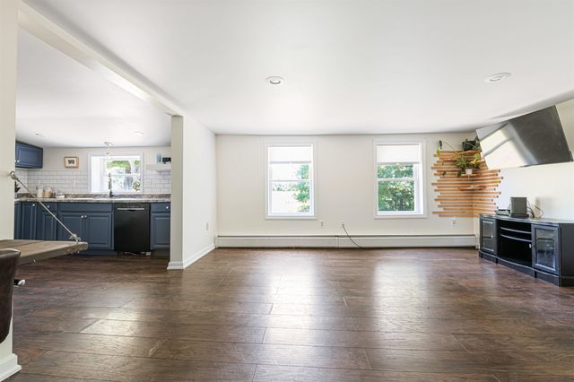 592 Abbot Hill Road, Wilton, NH 03086