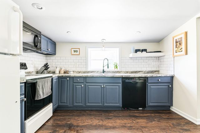 592 Abbot Hill Road, Wilton, NH 03086