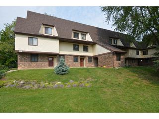 1010 N Sunnyvale Lane #B, Madison, WI 53713