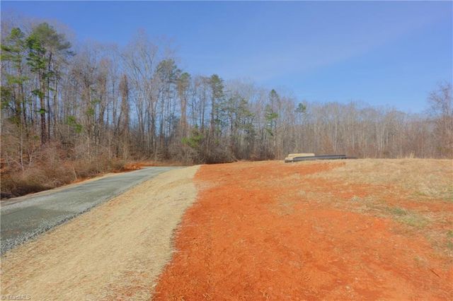 5 Roby Fulk Road, Pinnacle, NC 27043