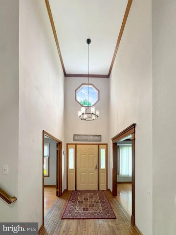 186 FREELAND DR, Collegeville, PA 19426
