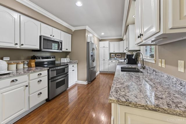 6227 Mccoppin Mill, Hillsboro, OH 45133