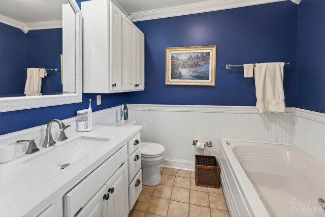 6227 Mccoppin Mill, Hillsboro, OH 45133