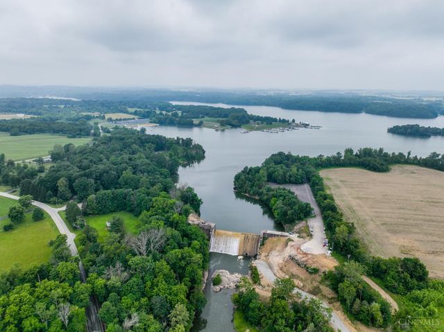 6227 Mccoppin Mill, Hillsboro, OH 45133