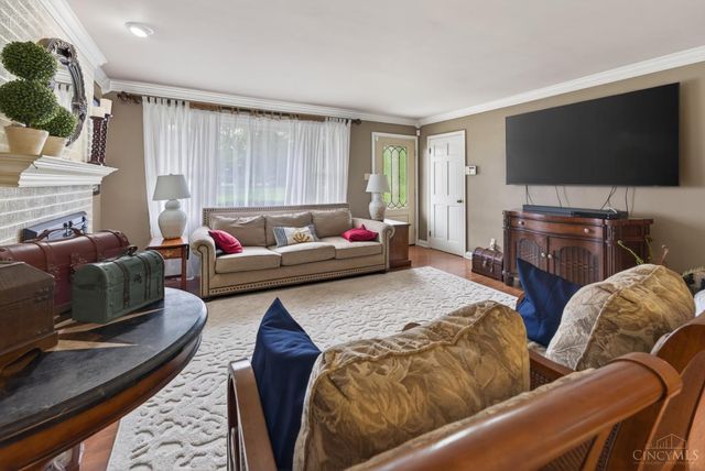 6227 Mccoppin Mill, Hillsboro, OH 45133
