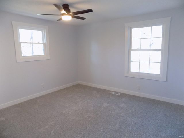 27038 Killian Lane, Elkhart, IN 46514