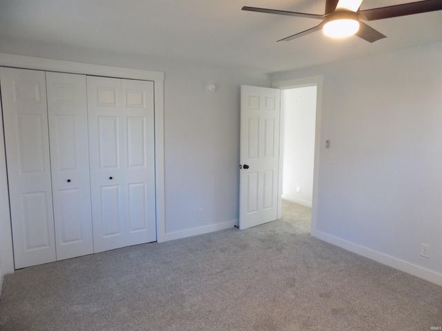 27038 Killian Lane, Elkhart, IN 46514