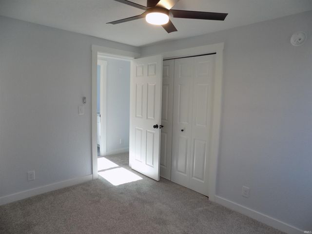 27038 Killian Lane, Elkhart, IN 46514