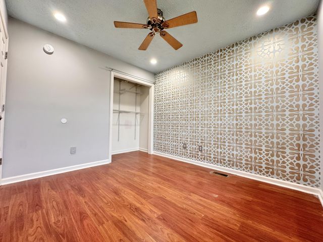 628 Smugglers Notch Drive, Lexington, KY 40509