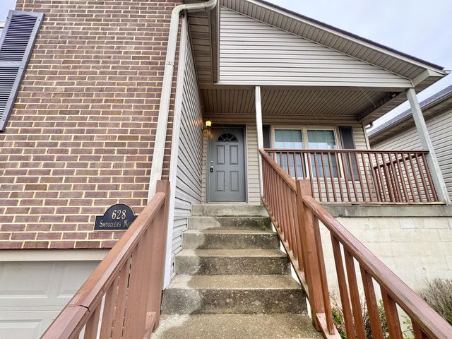 628 Smugglers Notch Drive, Lexington, KY 40509