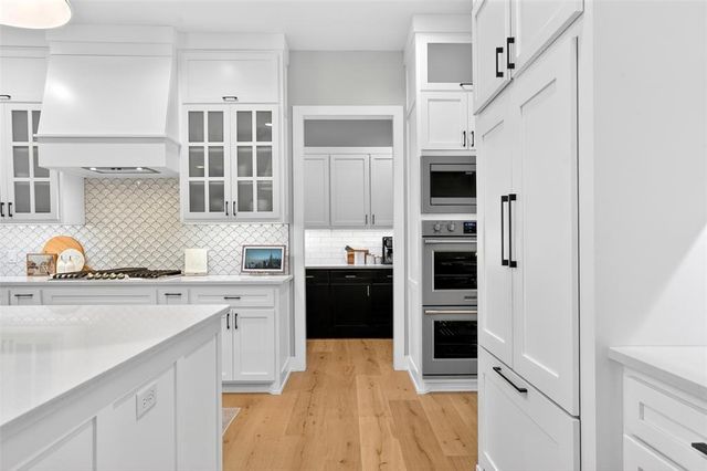 5024 Yale Bridge Court, Edmond, OK 73034