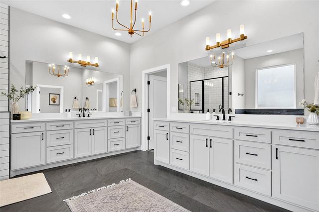 5024 Yale Bridge Court, Edmond, OK 73034