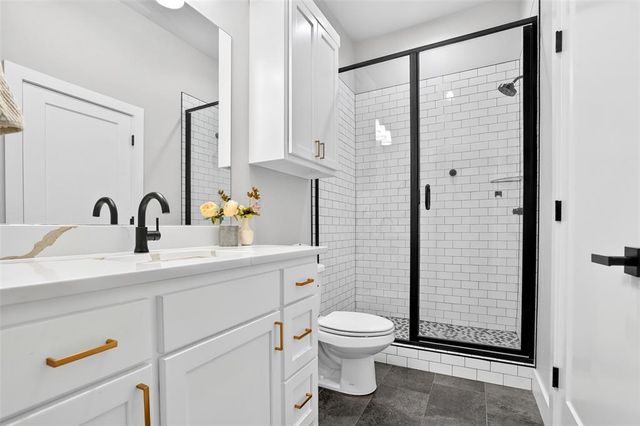 5024 Yale Bridge Court, Edmond, OK 73034