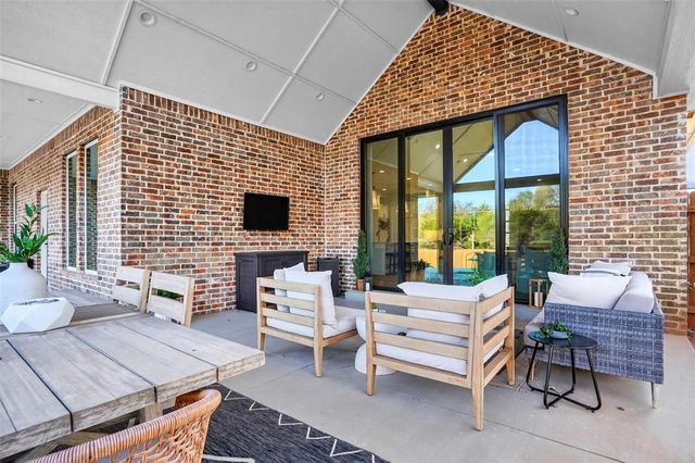 5024 Yale Bridge Court, Edmond, OK 73034