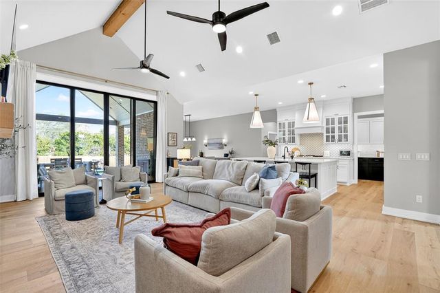 5024 Yale Bridge Court, Edmond, OK 73034