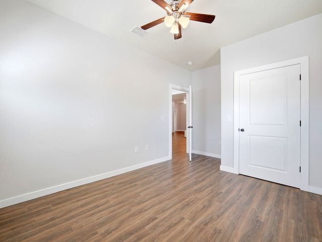 1922 Weston Loop, Kerrville, TX 78028