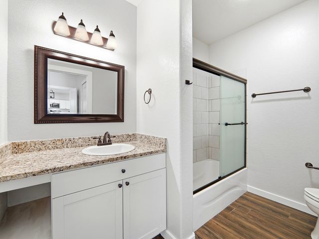 1922 Weston Loop, Kerrville, TX 78028