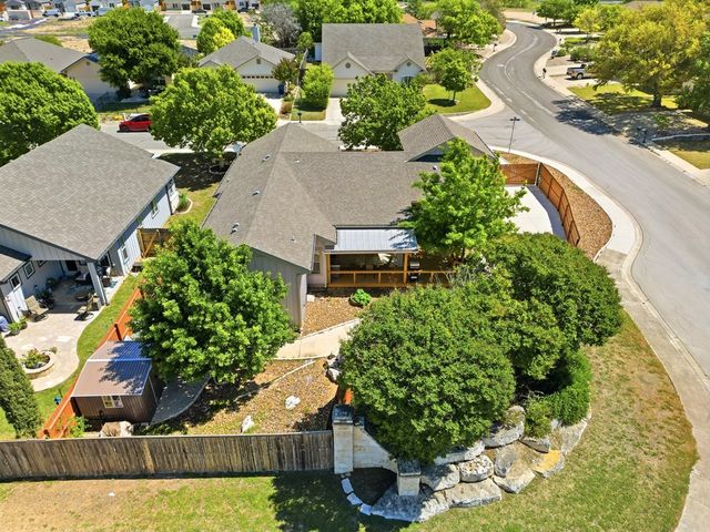 1922 Weston Loop, Kerrville, TX 78028