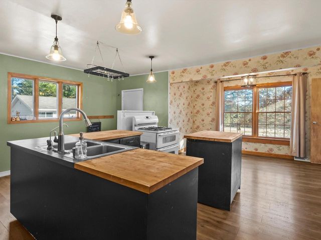 6704 Viceroy ROAD, Two Rivers, WI 54241