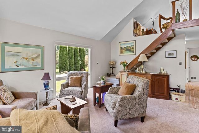 100 BURNT HOUSE RD, Carlisle, PA 17015