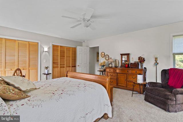 100 BURNT HOUSE RD, Carlisle, PA 17015