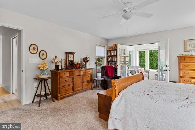 100 BURNT HOUSE RD, Carlisle, PA 17015