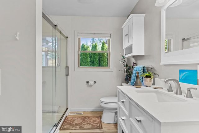 100 BURNT HOUSE RD, Carlisle, PA 17015