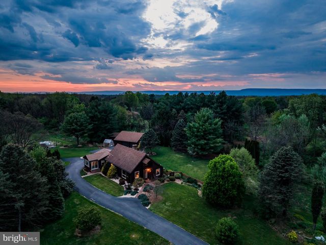 100 BURNT HOUSE RD, Carlisle, PA 17015
