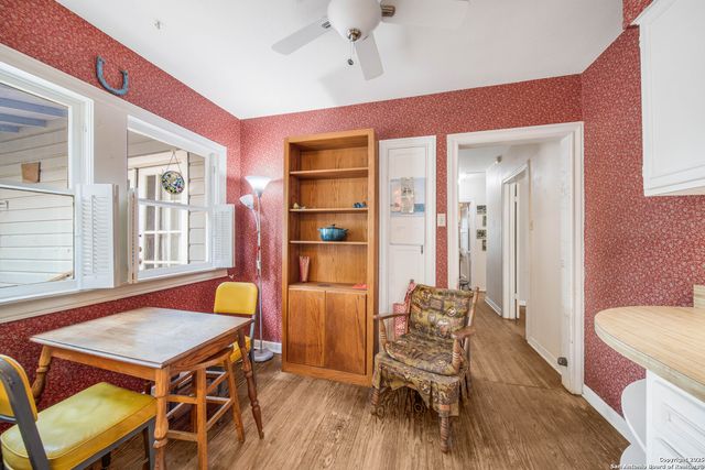 205 Larkwood, San Antonio, TX 78209