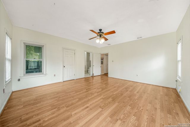205 Larkwood, San Antonio, TX 78209