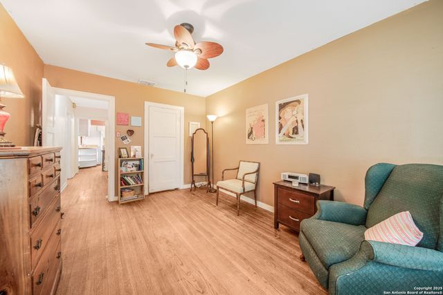 205 Larkwood, San Antonio, TX 78209