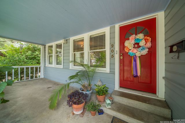 205 Larkwood, San Antonio, TX 78209