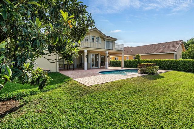 2670 Palmer Pl, Weston, FL 33332