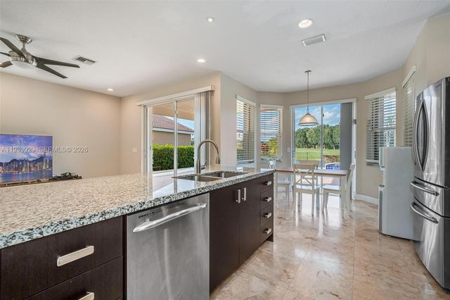 2670 Palmer Pl, Weston, FL 33332