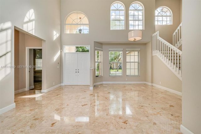 2670 Palmer Pl, Weston, FL 33332