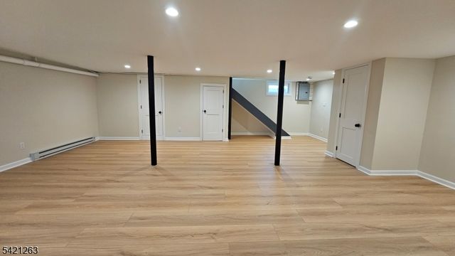 38 Prospect Ave, Pequannock Twp., NJ 07444