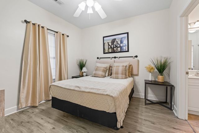 4881 Dahlia Ct Apt 105, Myrtle Beach, SC 29577