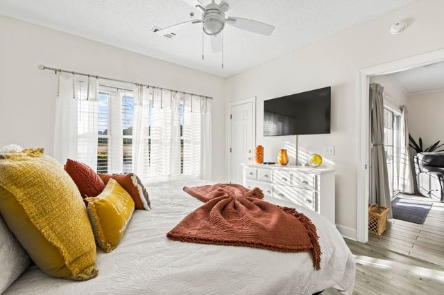 4881 Dahlia Ct Apt 105, Myrtle Beach, SC 29577