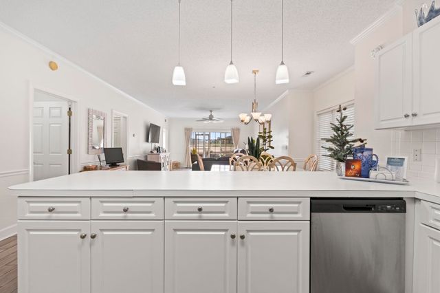 4881 Dahlia Ct Apt 105, Myrtle Beach, SC 29577