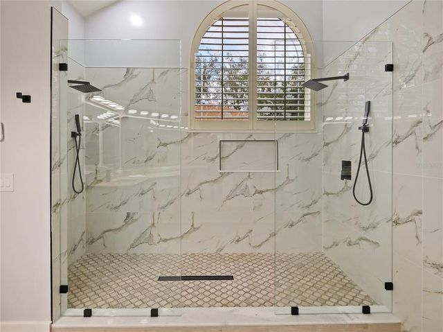 240 SHADY OAKS CIRCLE, Lake Mary, FL 32746