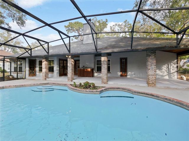 240 SHADY OAKS CIRCLE, Lake Mary, FL 32746