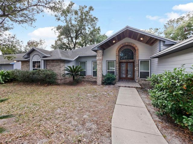 240 SHADY OAKS CIRCLE, Lake Mary, FL 32746