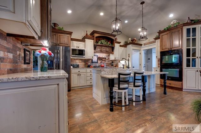 6600 S High Creek Lane, Idaho Falls, ID 83406