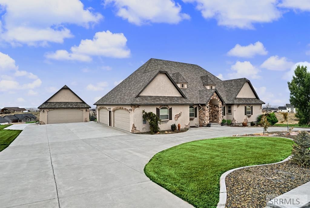 6600 S High Creek Lane, Idaho Falls, ID 83406