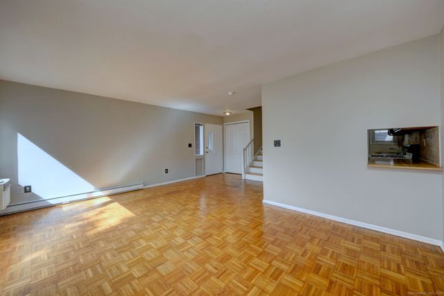 65 West Walk 65, West Haven, CT 06516