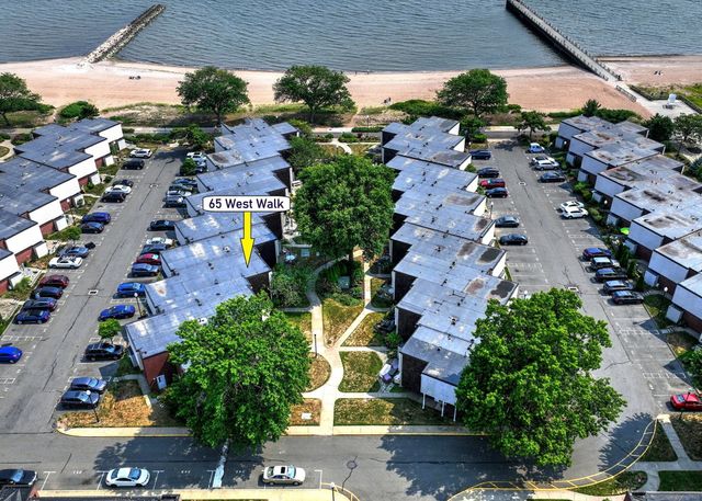 65 West Walk 65, West Haven, CT 06516