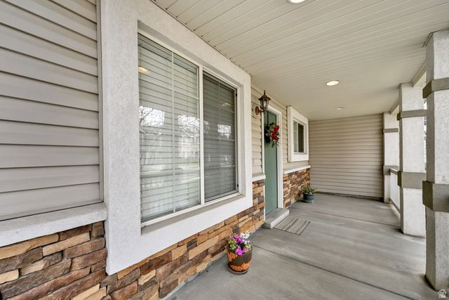 1430 COBBLESTONE LN, Ogden, UT 84404