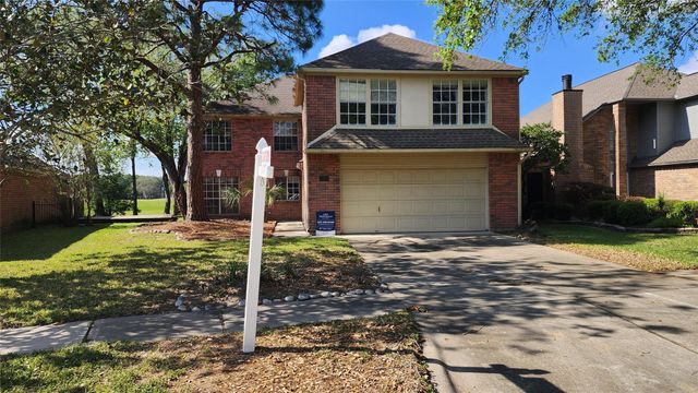 4756 Oakmont Court, League City, TX 77573