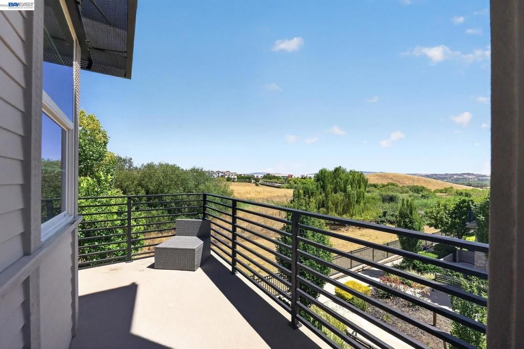 Image 13 of property listing at 4359 Mono Vista St, Dublin, CA 94568