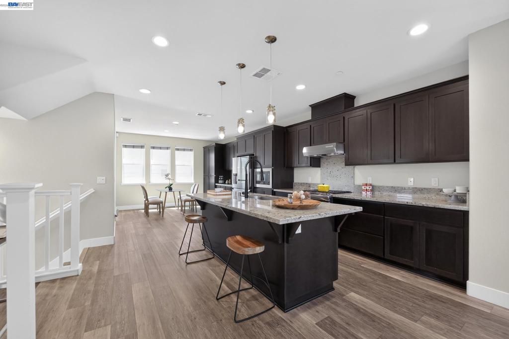 Image 15 of property listing at 4359 Mono Vista St, Dublin, CA 94568